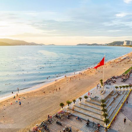 Az Five Stars Ocean View Apartment Nha Trang Eksteriør billede